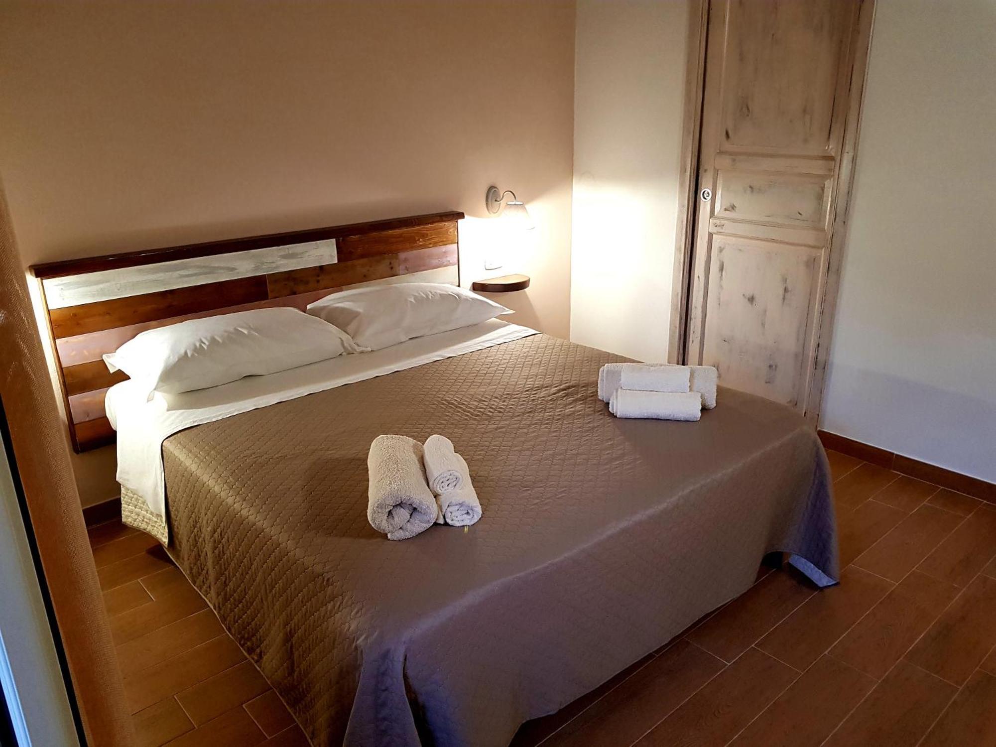 Il Portico Rooms 시니스콜라 객실 사진